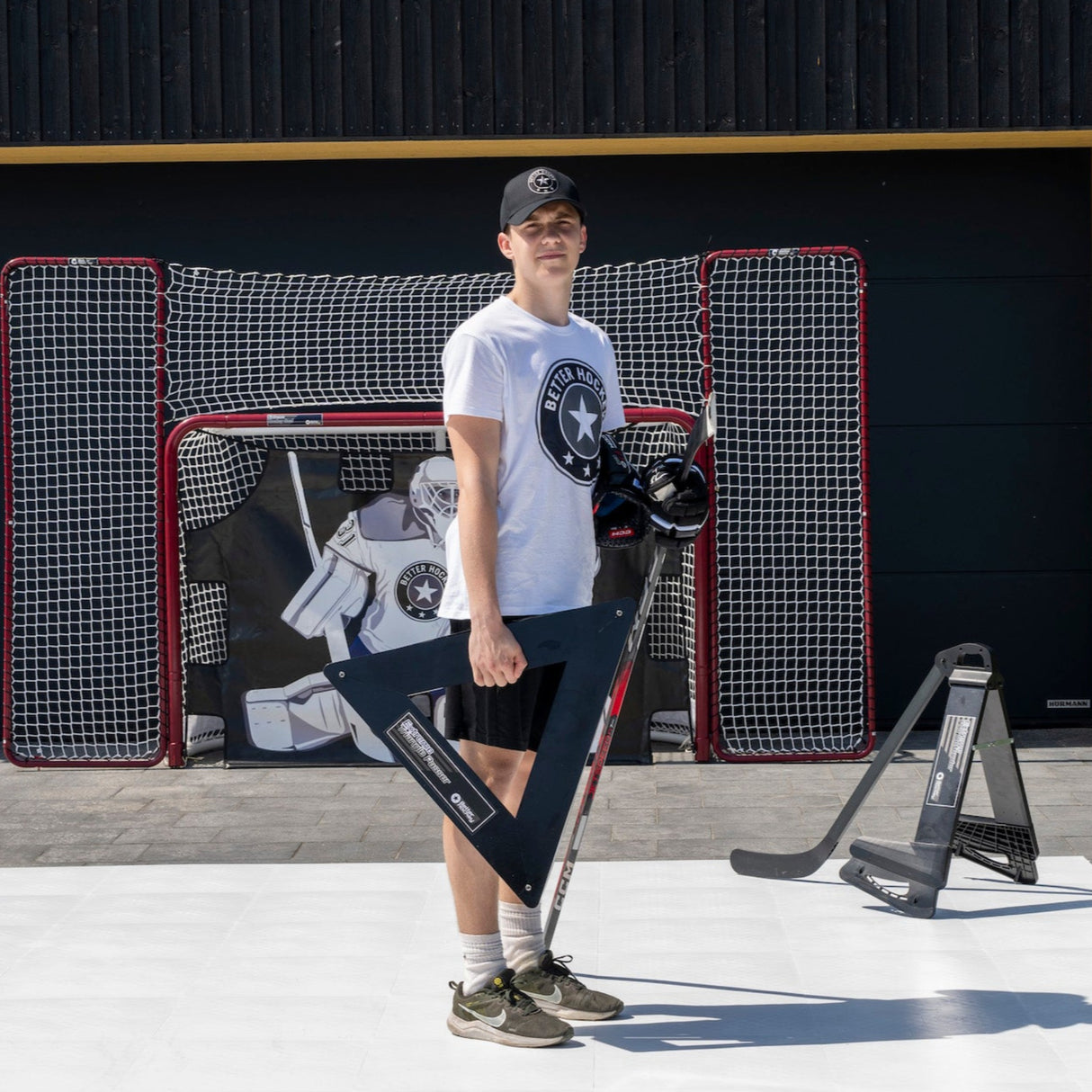 triangle puck passer