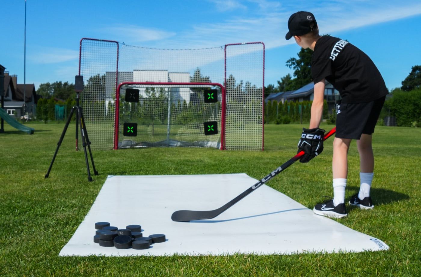 XDT targets on a hockey goal during training, photo 3