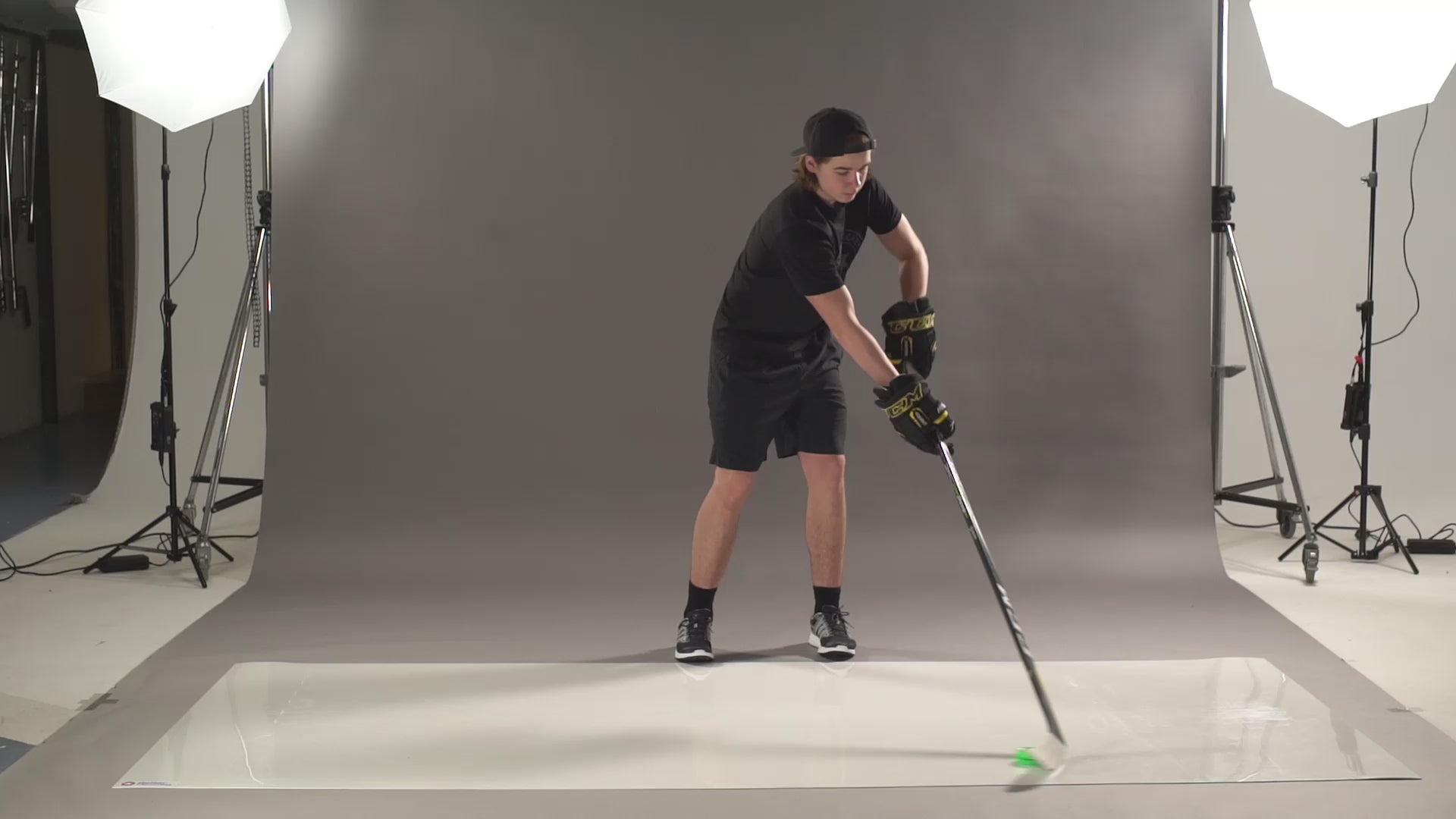 Roll-Up Hockey Shooting Pad XL 4.5'x10' | Better Hockey – Better